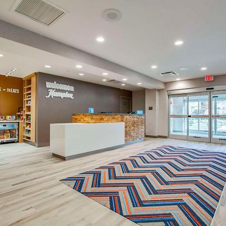 Hampton Inn & Suites By Hilton Louisville East Oxmoor Buitenkant foto