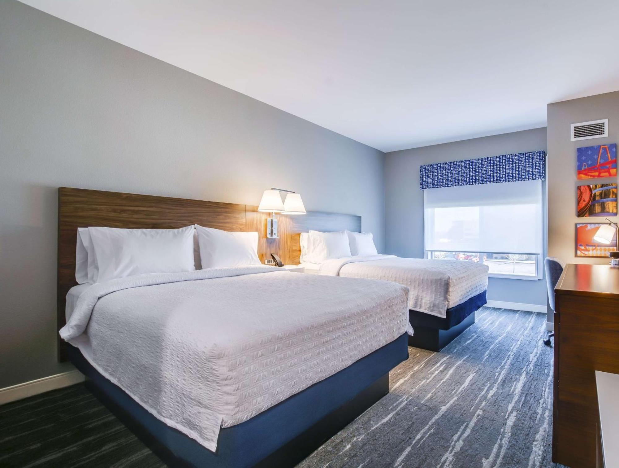 Hampton Inn & Suites By Hilton Louisville East Oxmoor Buitenkant foto